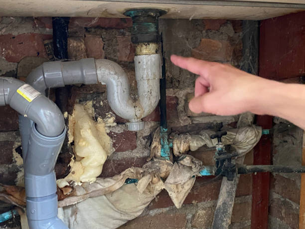 Best Emergency water damage restoration  in Monterey Park, CA